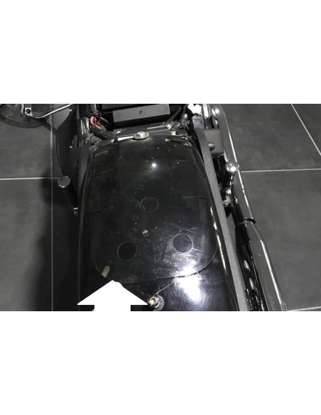 61008-10 ADHESIVO PROTECTOR GUARDABARRO