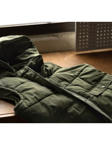 Women's Bar & Shield Quilted Vest - Grape Leaf