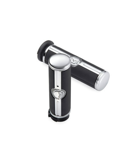 HARLEY DAVIDSON WILLIE G SKULL GRIPS CHROME AND BLACK