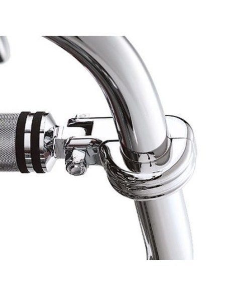 Kit de fijacion de estriberas estilo billet en la proteccion del motor