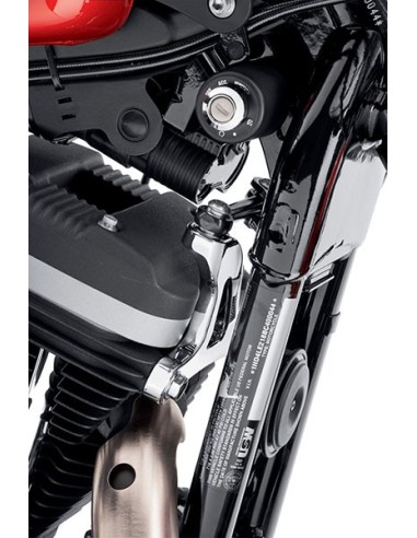 Soporte delantero montado en el motor