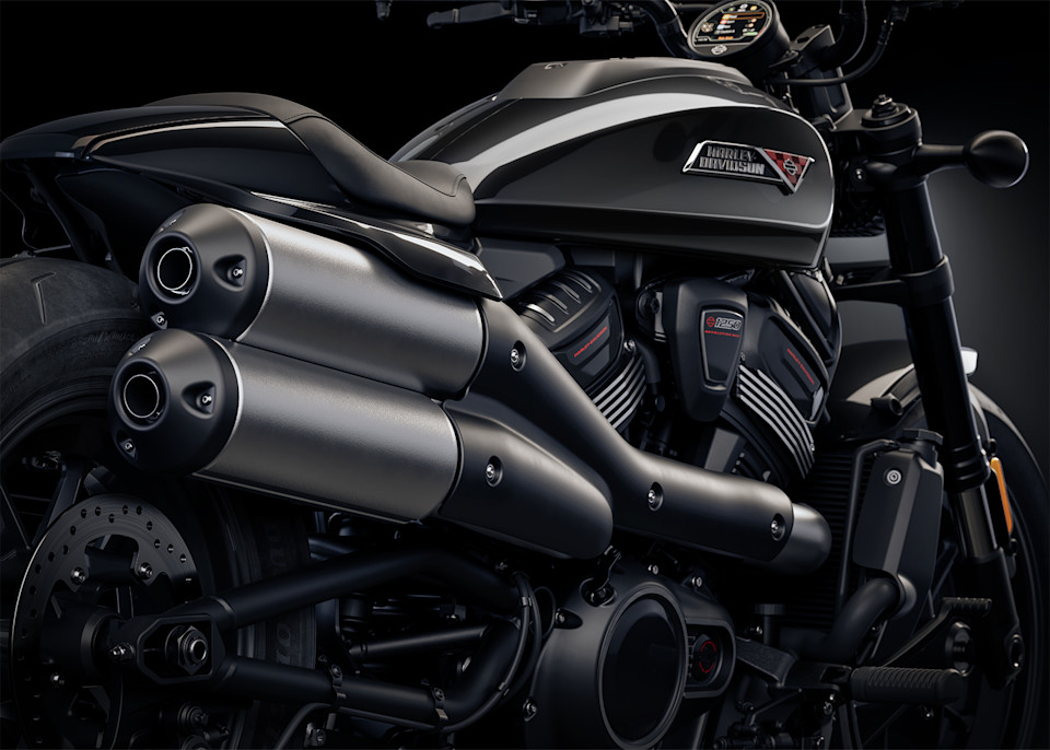 Escape 2-1-2 de salida elevada